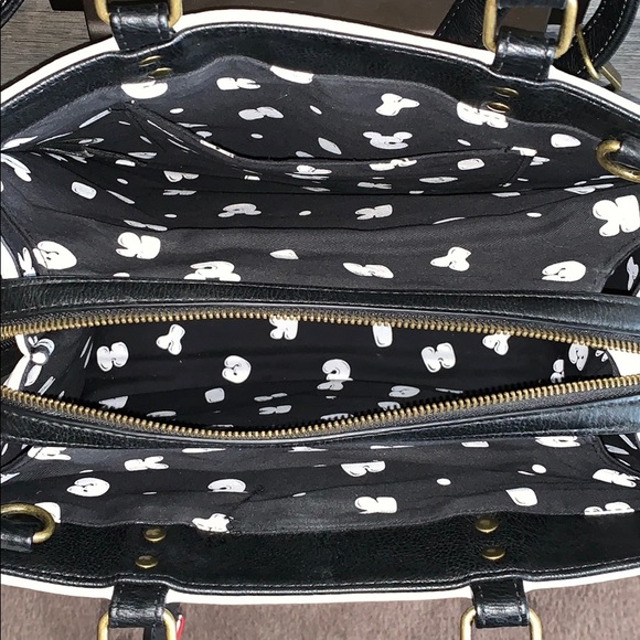 Bradford Exchange Mickey Mouse Purse - Picture 5 of 9